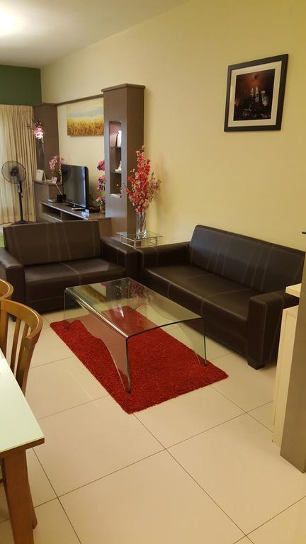 Qaiser Executive Stay East Lake Residence Kampong Bohol Екстер'єр фото