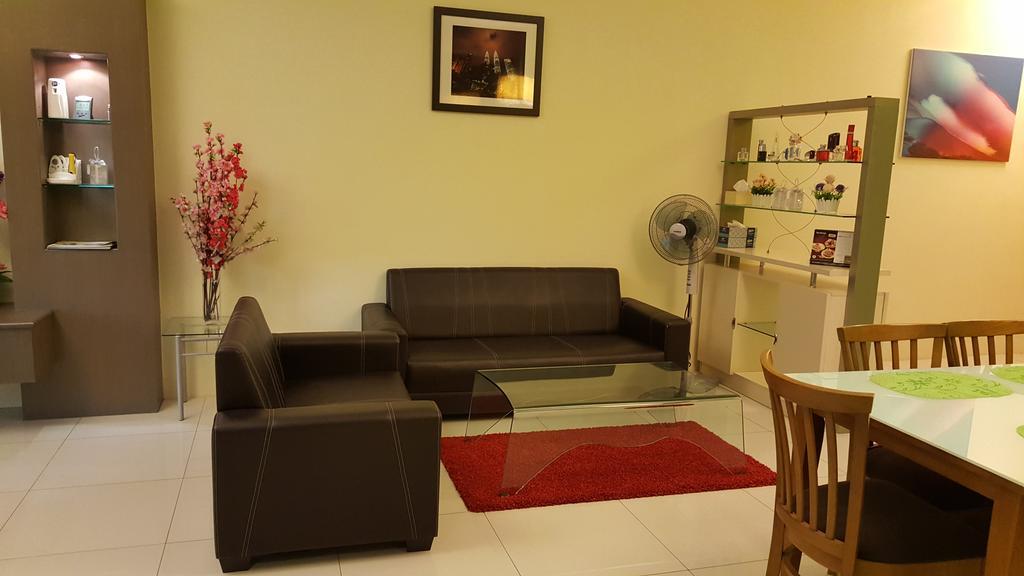 Qaiser Executive Stay East Lake Residence Kampong Bohol Екстер'єр фото