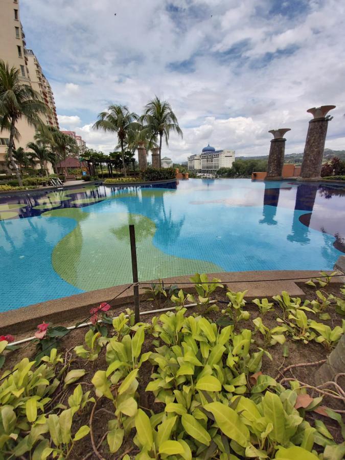 Qaiser Executive Stay East Lake Residence Kampong Bohol Екстер'єр фото